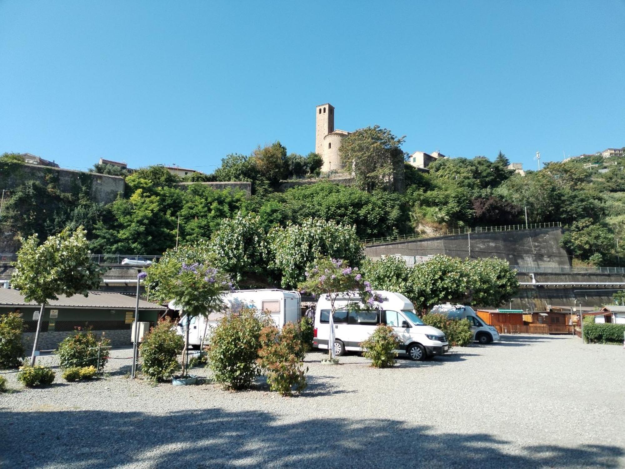 Camping Roma Ventimiglia Exterior foto