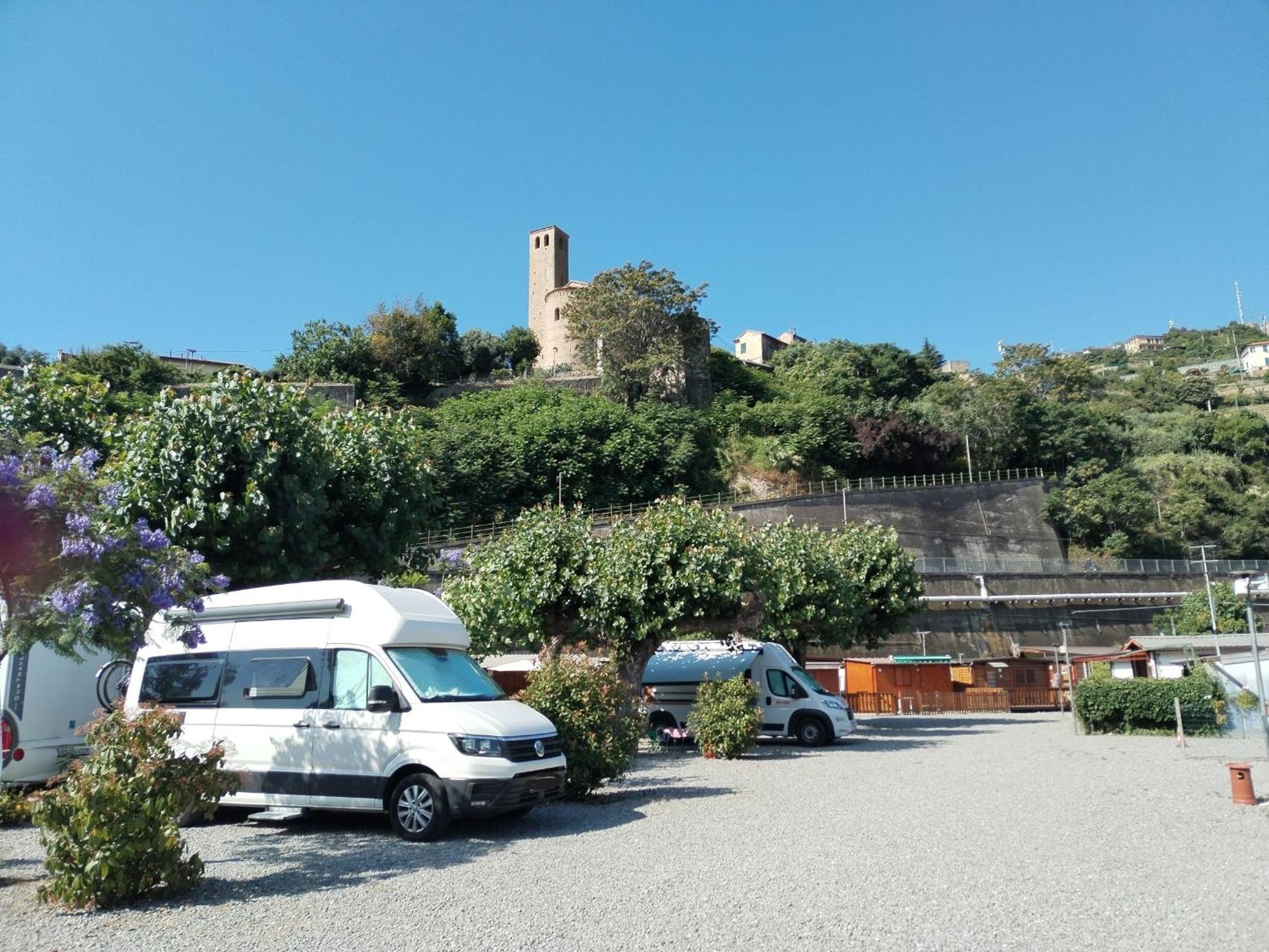 Camping Roma Ventimiglia Exterior foto
