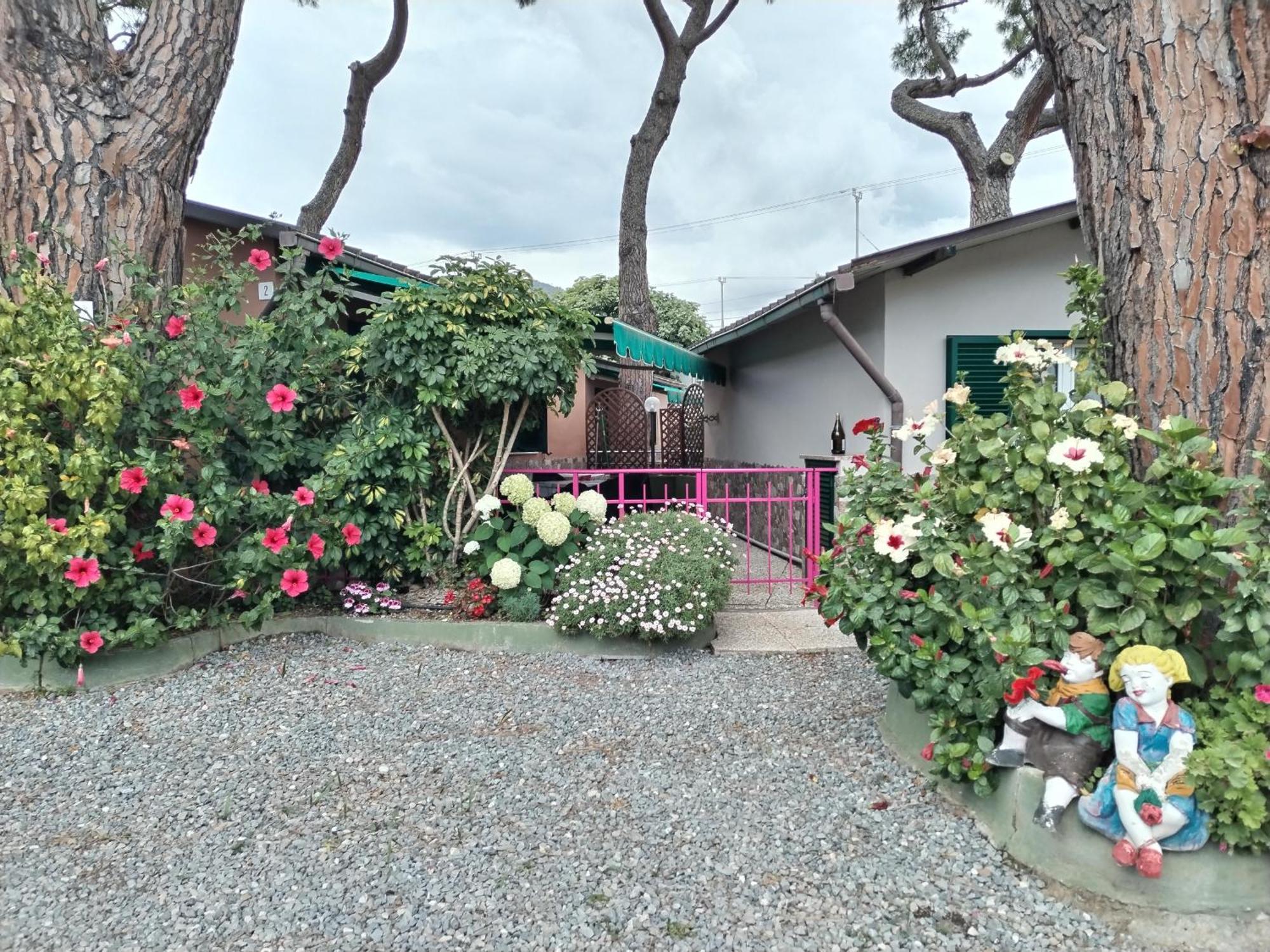 Camping Roma Ventimiglia Exterior foto
